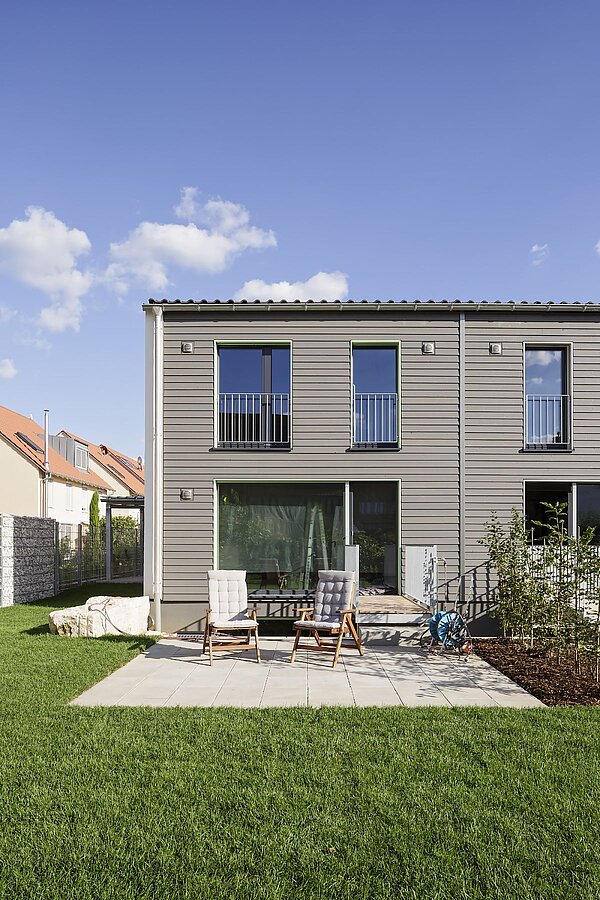 Garten und Terrasse eines Reihenhauses Garten und Terrasse eines Reihenhauses