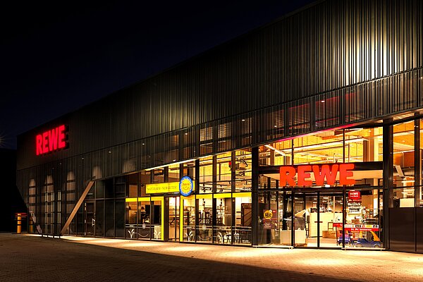Rewe Außenfassade Rewe Außenfassade