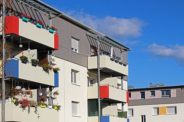 Obere Balkone der Wohnbebauung Ettlingen West Obere Balkone der Wohnbebauung Ettlingen West
