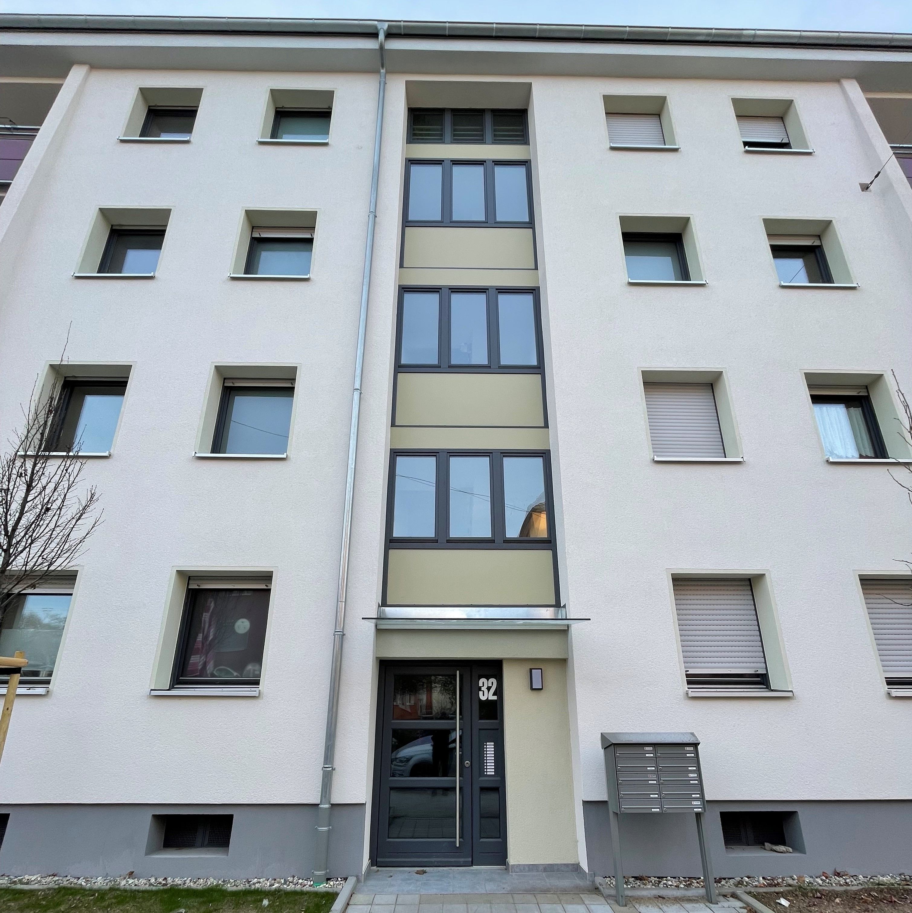 Karlsruhe West Außenfassade des Treppenhauses