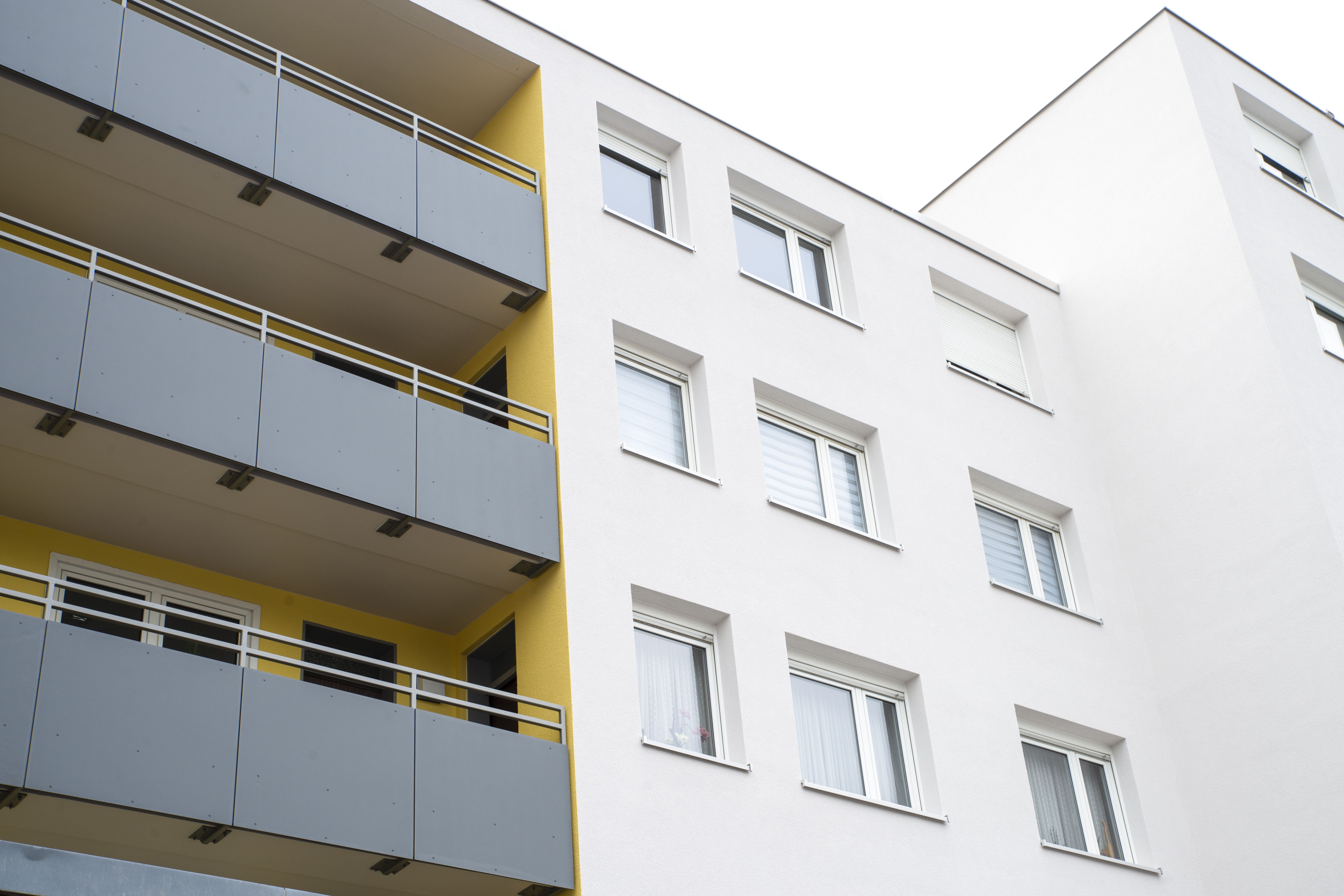 Marktstraße Wörth Balkone