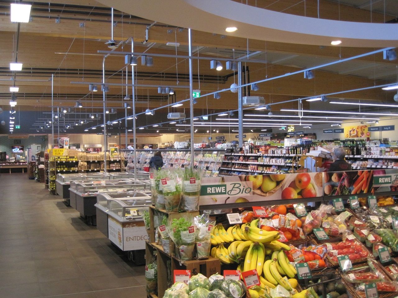 Innenraum des Stutensee-Centers